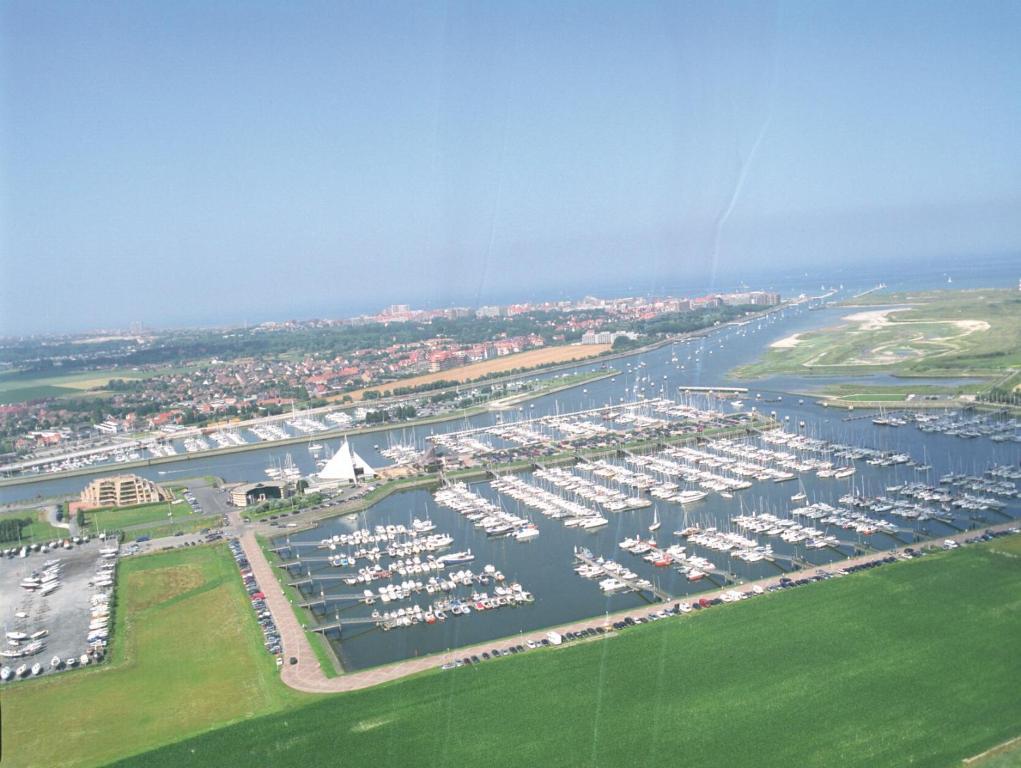 Floreal Nieuwpoort Exterior photo